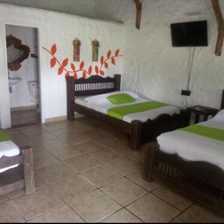 Hotel Parque De Los Arrieros Montenegro Extérieur photo