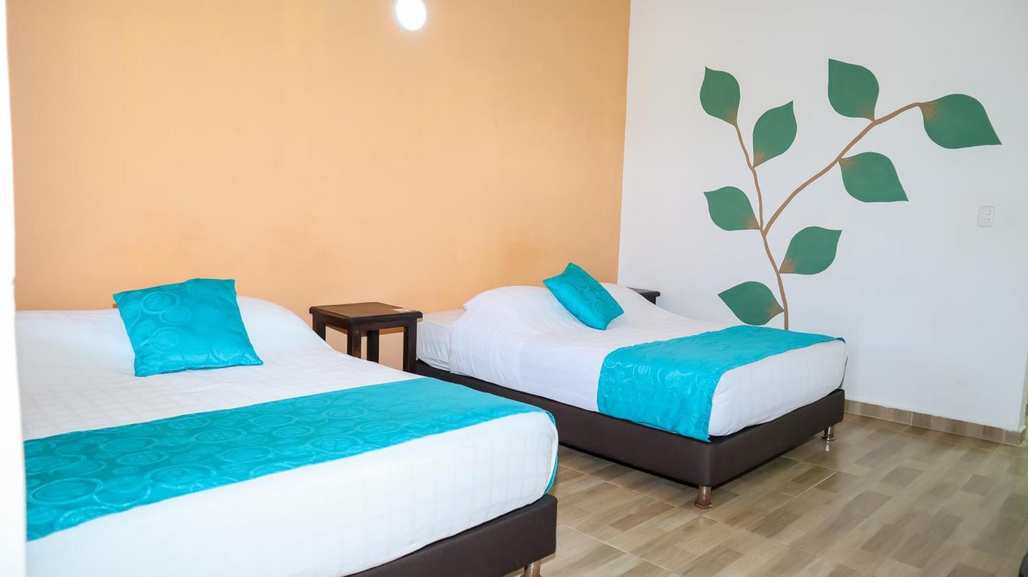 Hotel Parque De Los Arrieros Montenegro Extérieur photo
