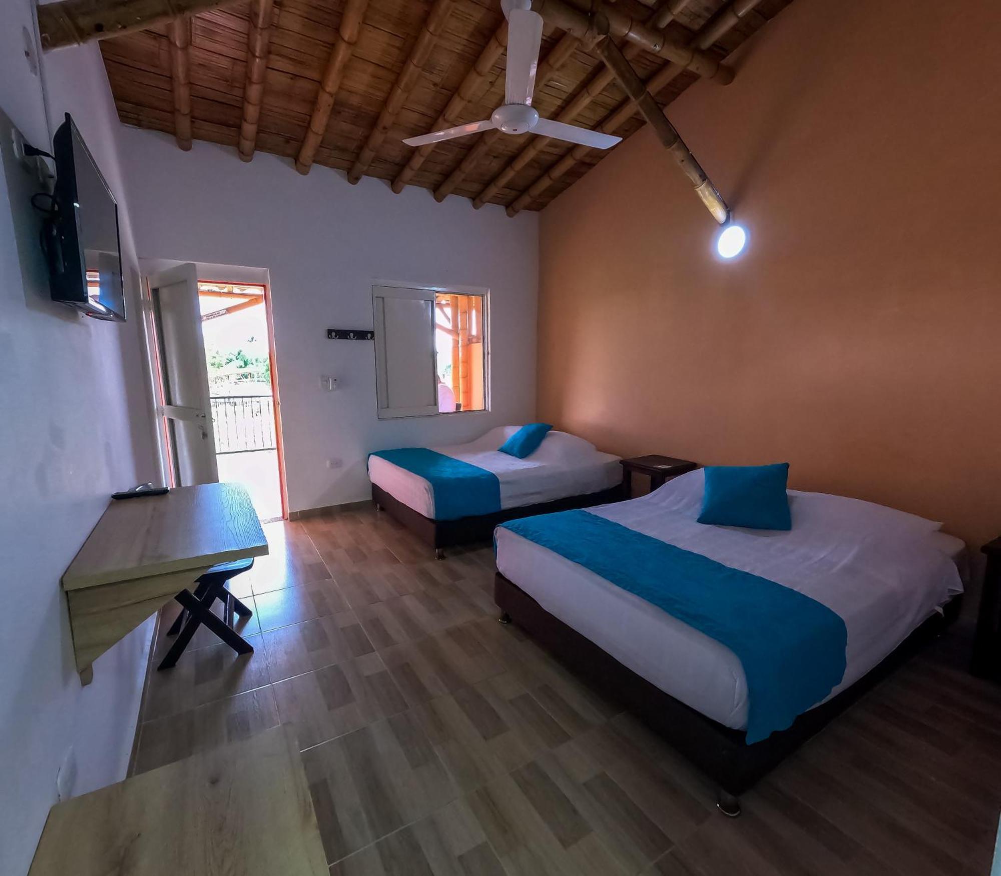 Hotel Parque De Los Arrieros Montenegro Extérieur photo